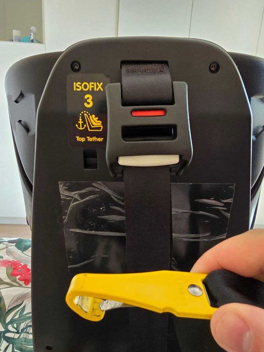 Maxi-Cosi ISOFIX 3 столче за кола 0–4 години (като ново) автокресло