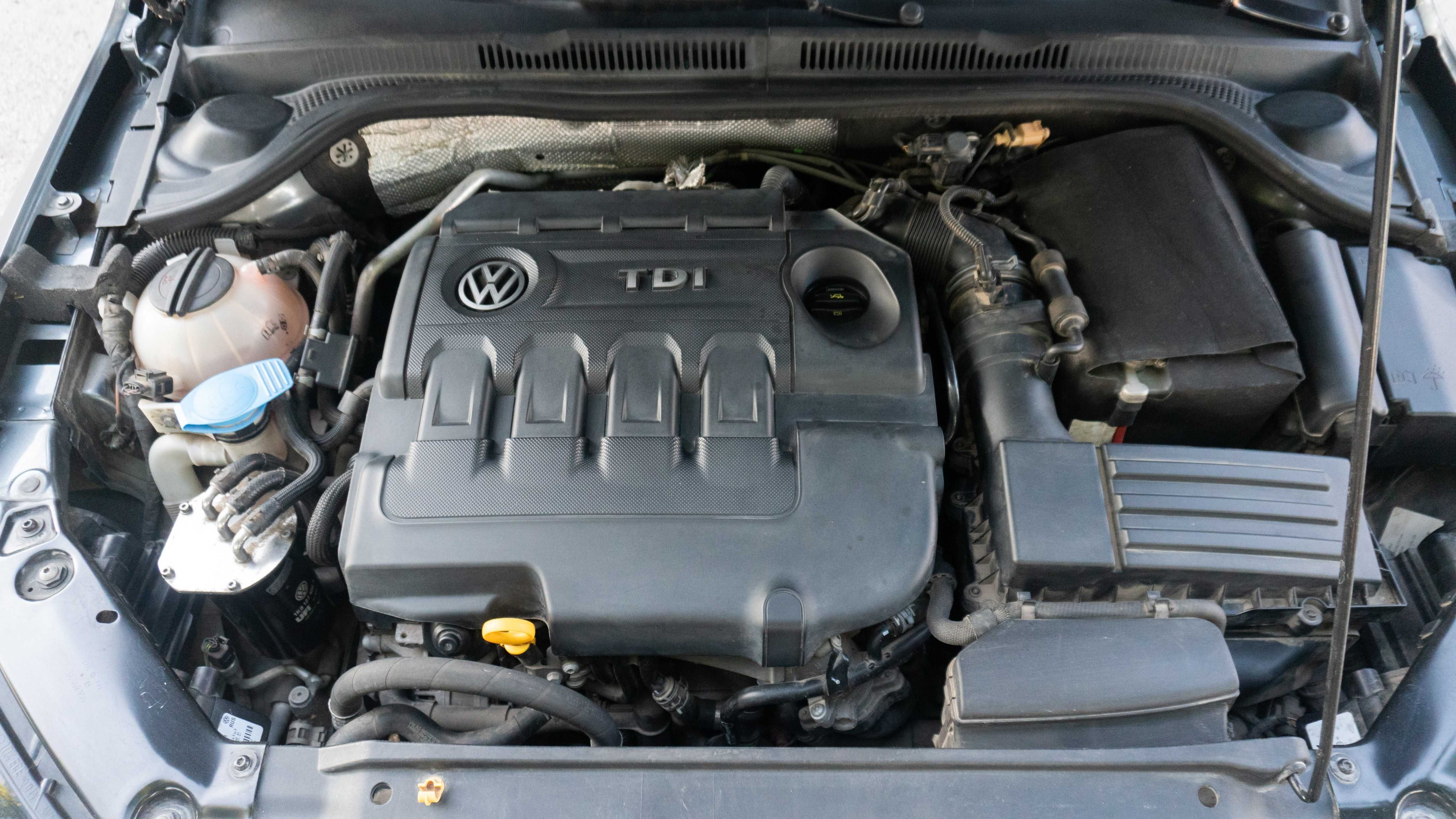 VW Jetta 2.0 TDI 110hp