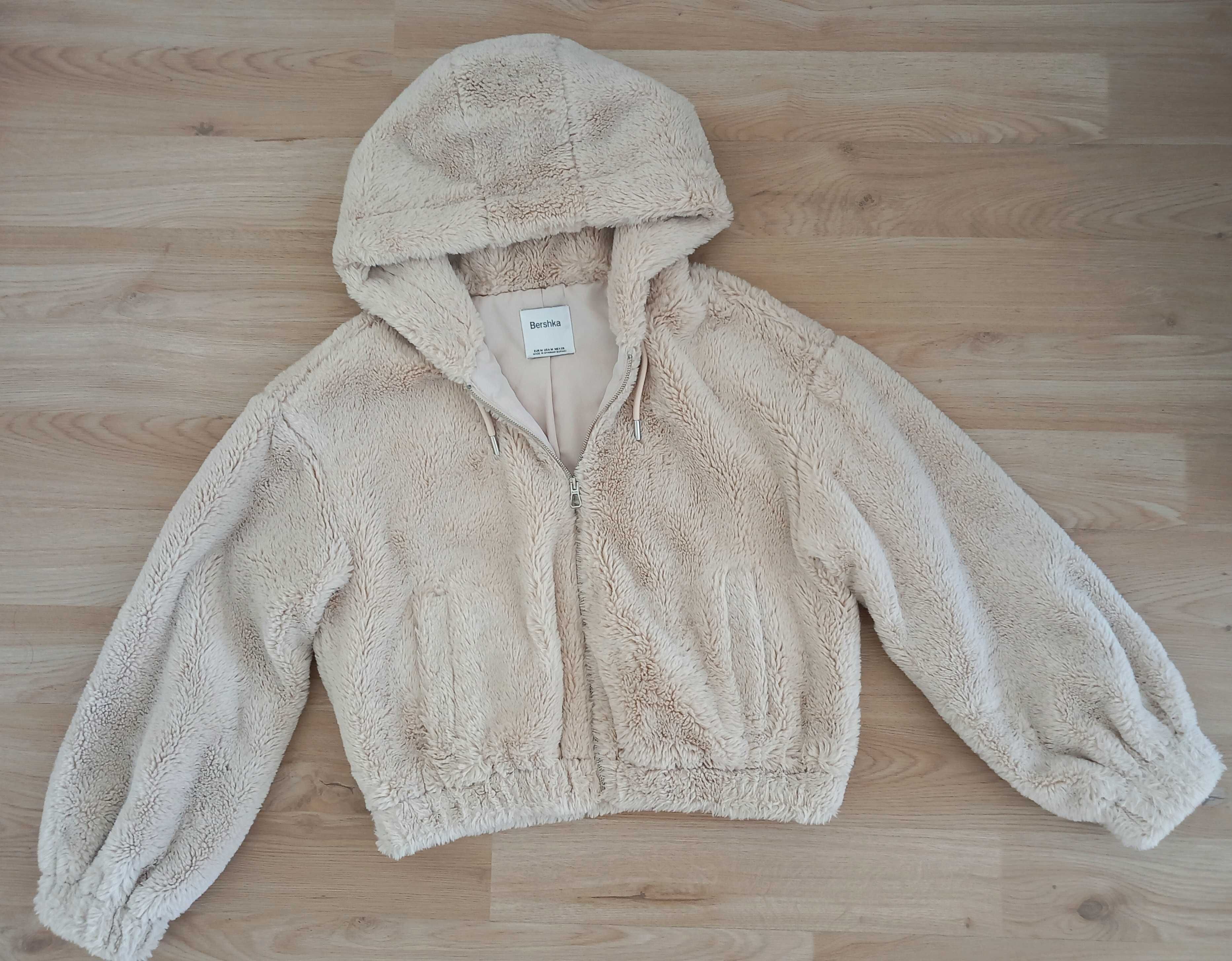 Дамско яке Bershka