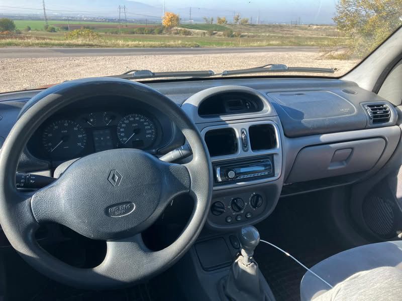 Renault Clio 1.4 ГАЗ/БЕНЗИН
