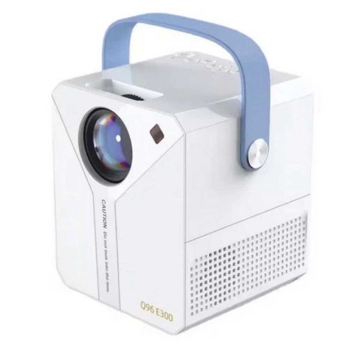 Smart Projector Q96 E300 – твоето лично кино във всеки дом