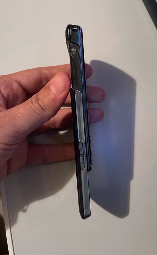 Telefon foarte rar LG KF 510