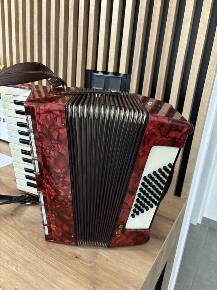 Acordeon Barcarole cu 48 de basi