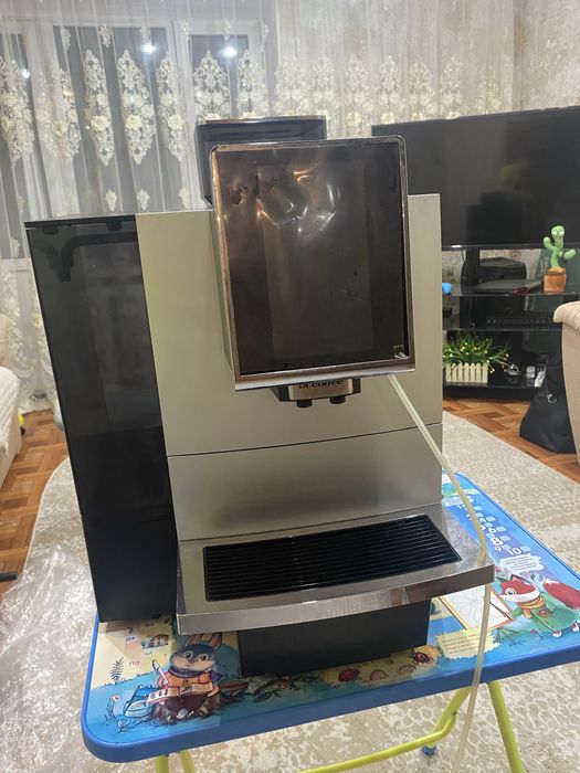 Продам кофемашину Dr.coffee F12 M Big-s