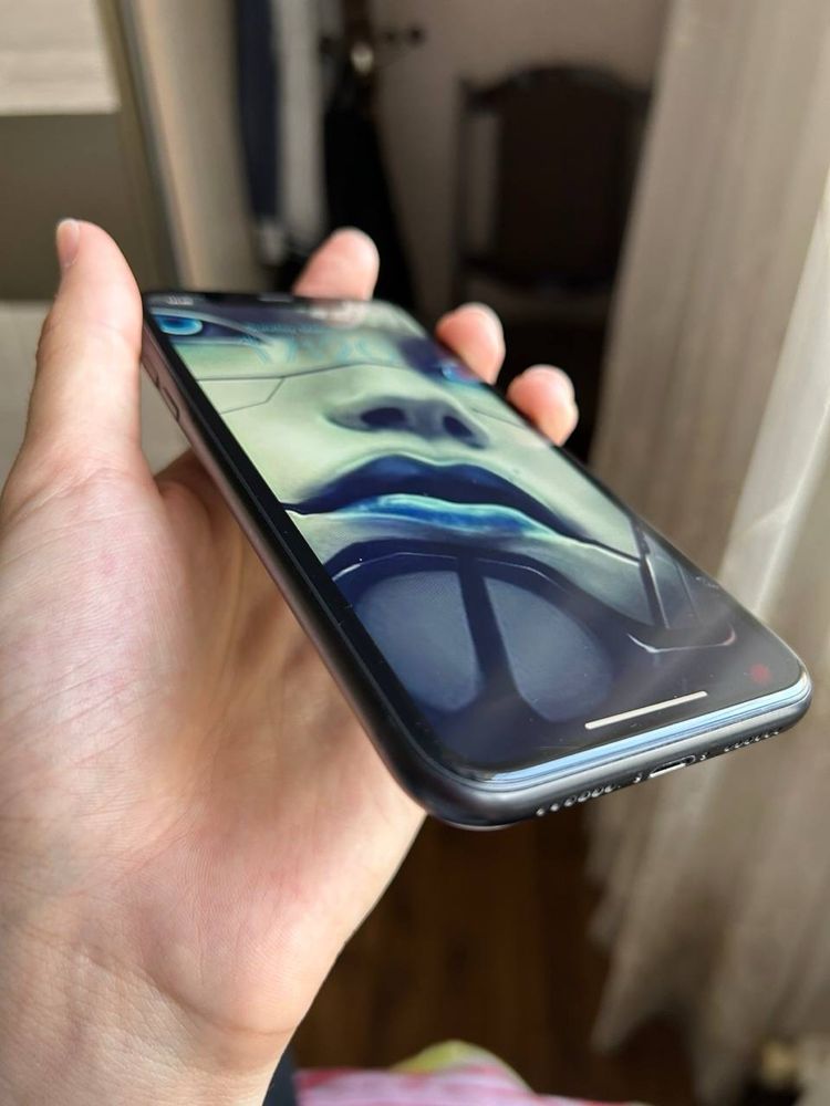 Iphone xr 64gb, не работают камера и выспышка