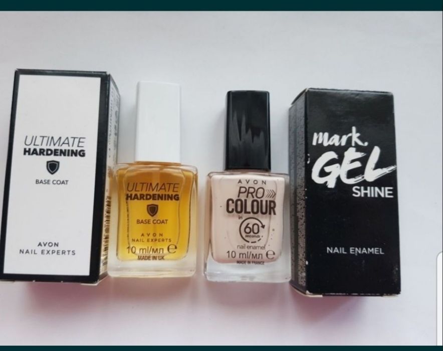 Avon Set Bază întărire unghii și ojă One and only