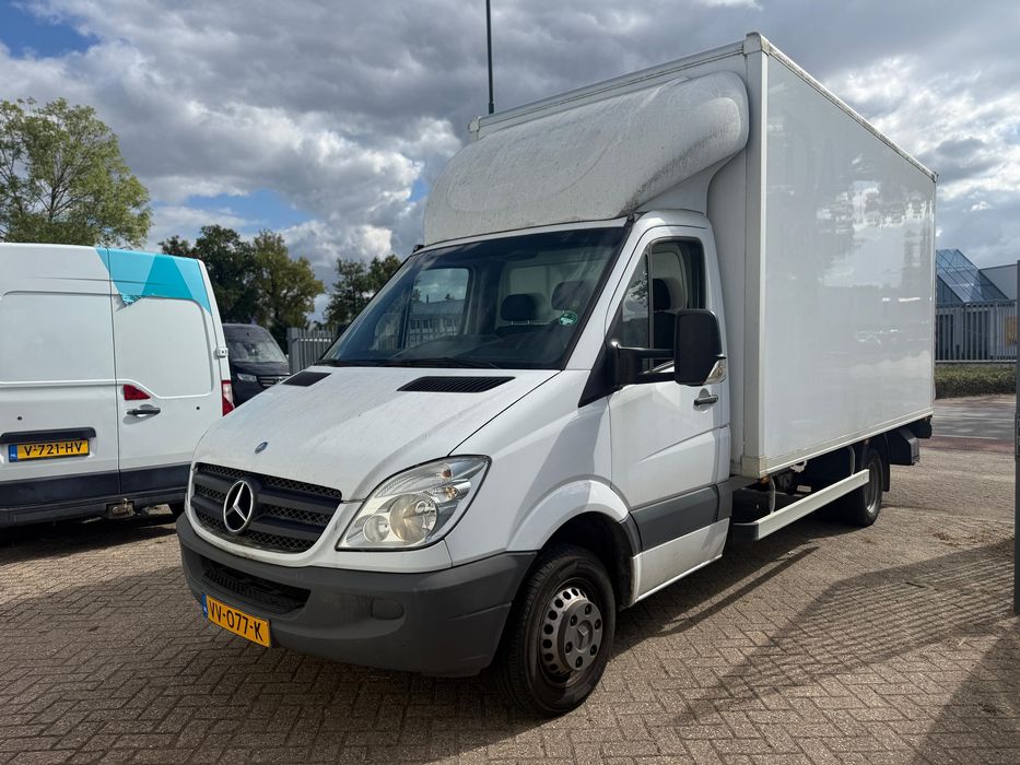 Mercedee Sprinter 516 2013 lift categoria B cub manual clima