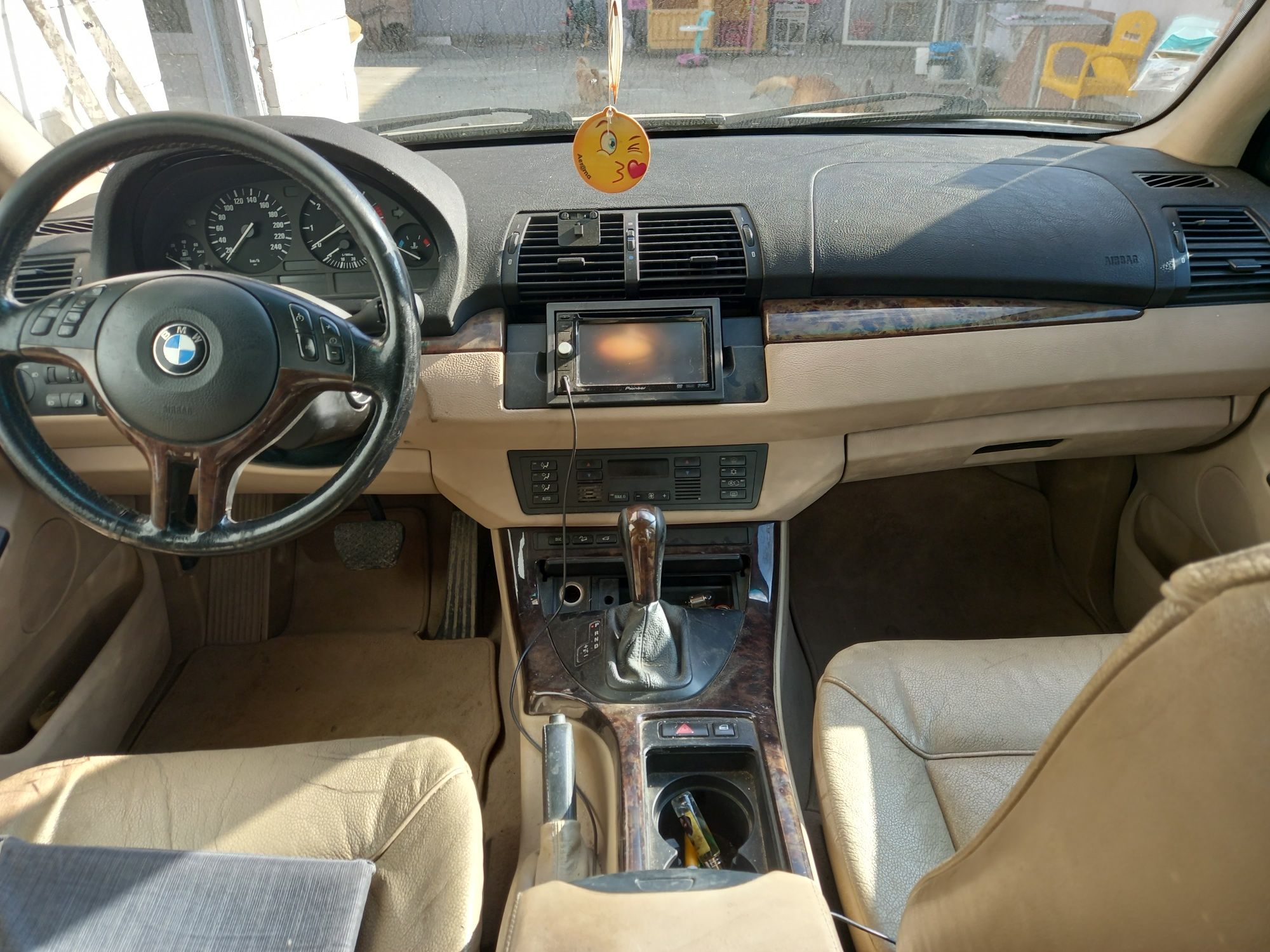 Dezmembrez sau vând BMW x5