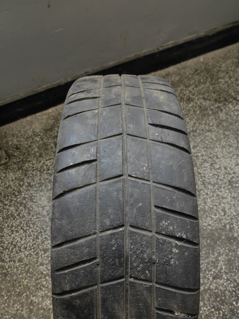 Рали сликове Pirelli PZero 200/600/R16