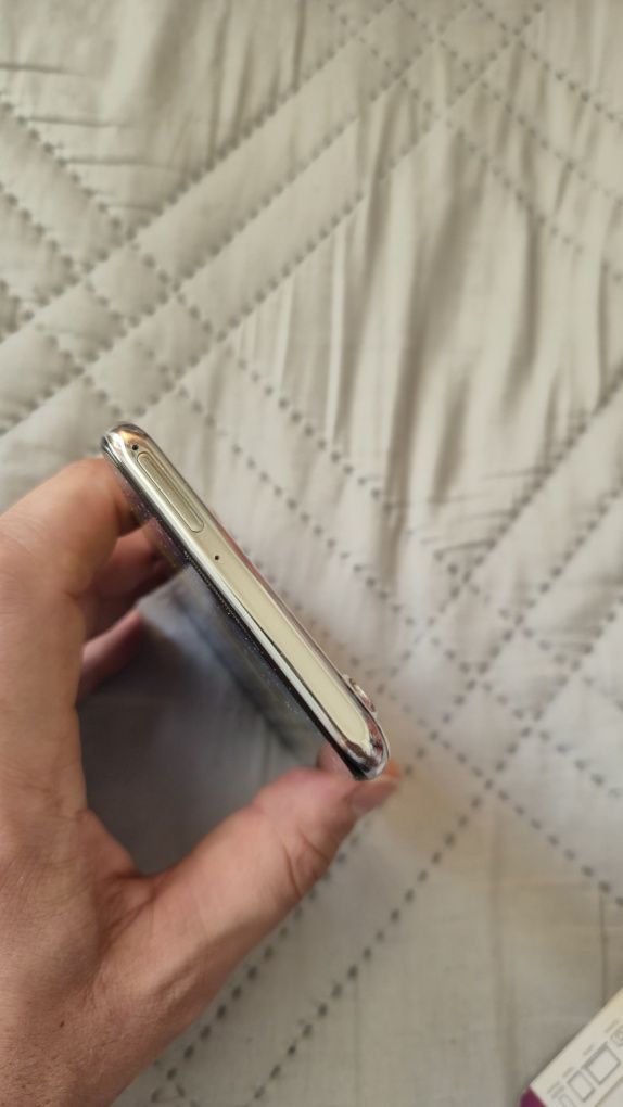 Huawei p30 lite.
