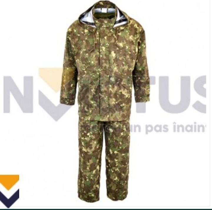 Costum intemperii combat impermeabil