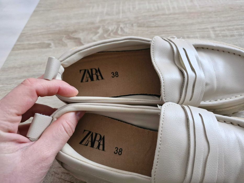 Pantofi Zara marimea 38