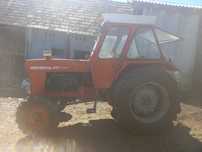 Vând tractor U 651 Super