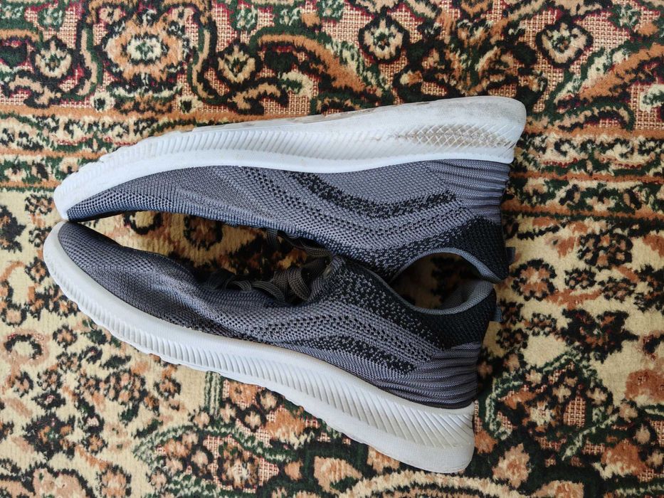 Кроссовки мужские, 43 размер