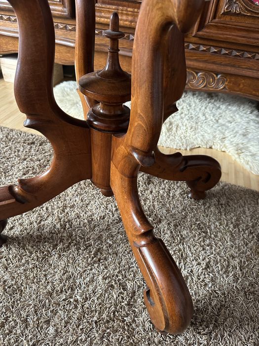 Masuta Biedermaier lemn de nuc!