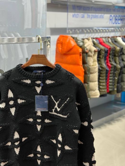 Мъжки топли пуловери