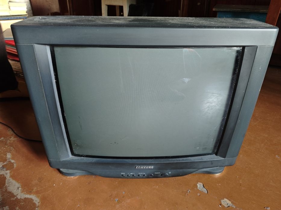 Телевизор Samsung cs-2185r