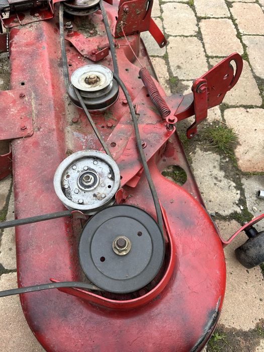 Vand Tractoras tuns iarba Snapper 23CP
