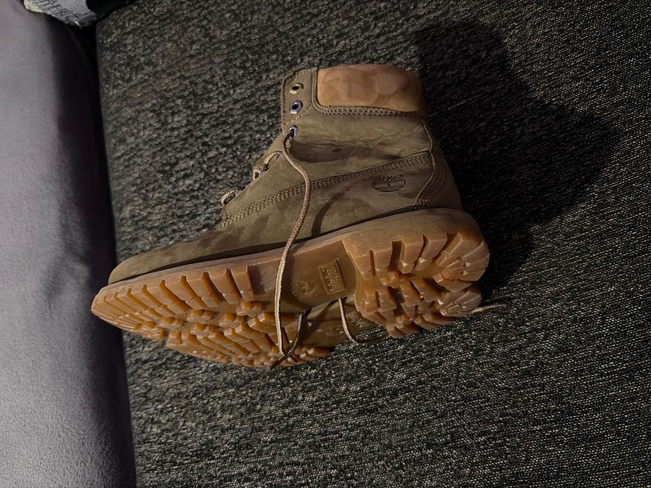 Vând ghete Timberland 41