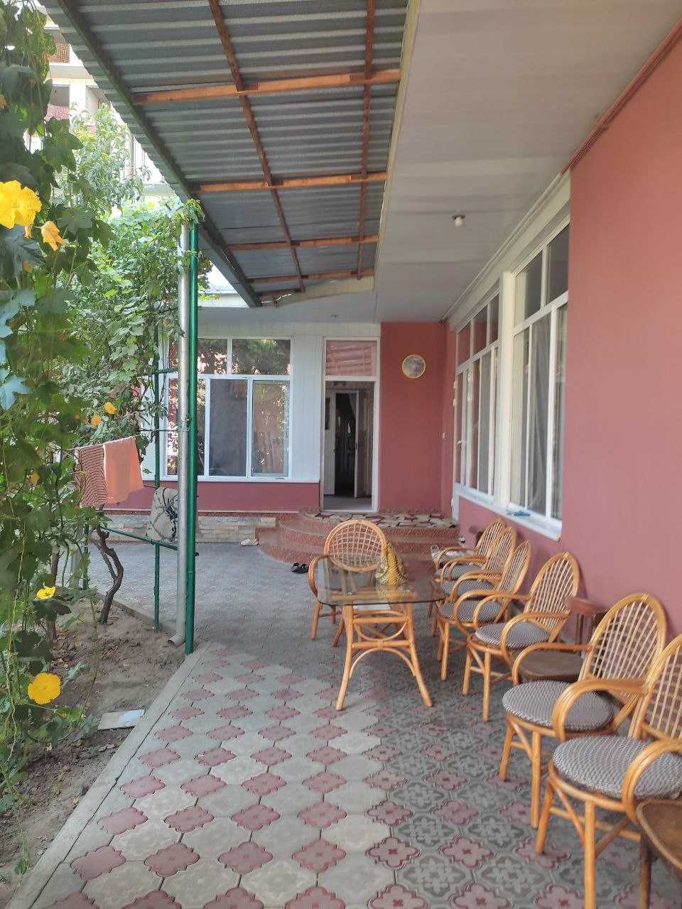 Продается дом. 7.2 соток. Фасад 17 метров. 219 000 $.