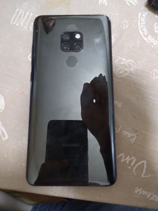 Huawei mate 20 ,128 GB liber retea