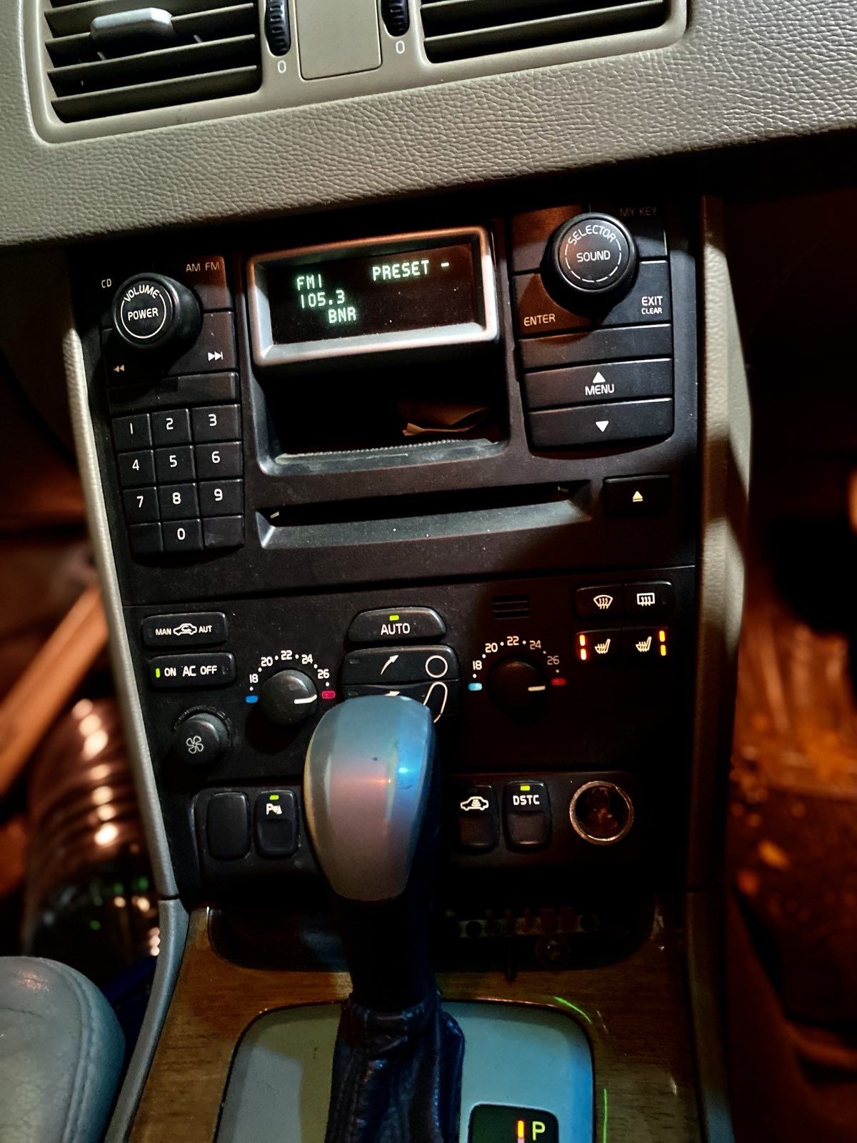 Volvo XC90 Халдекс Деференциал Дюза Турбо Компресор Радиатор Фар Врата