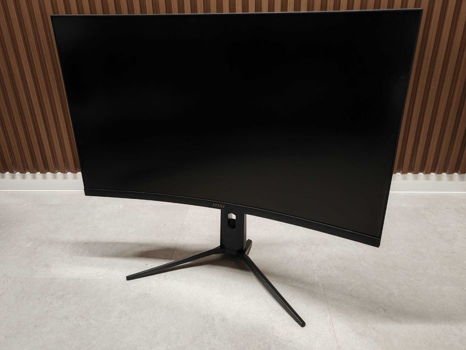 32" 4К геймърски монитор MSI MAG 321CUPDF