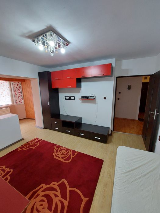 Vand Apartament 2 Camere Zona Q-uri Gavana