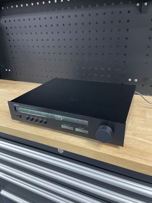 Tuner yamaha A-1