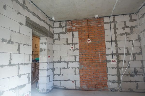 Монтаж электропроводки в квартирах .