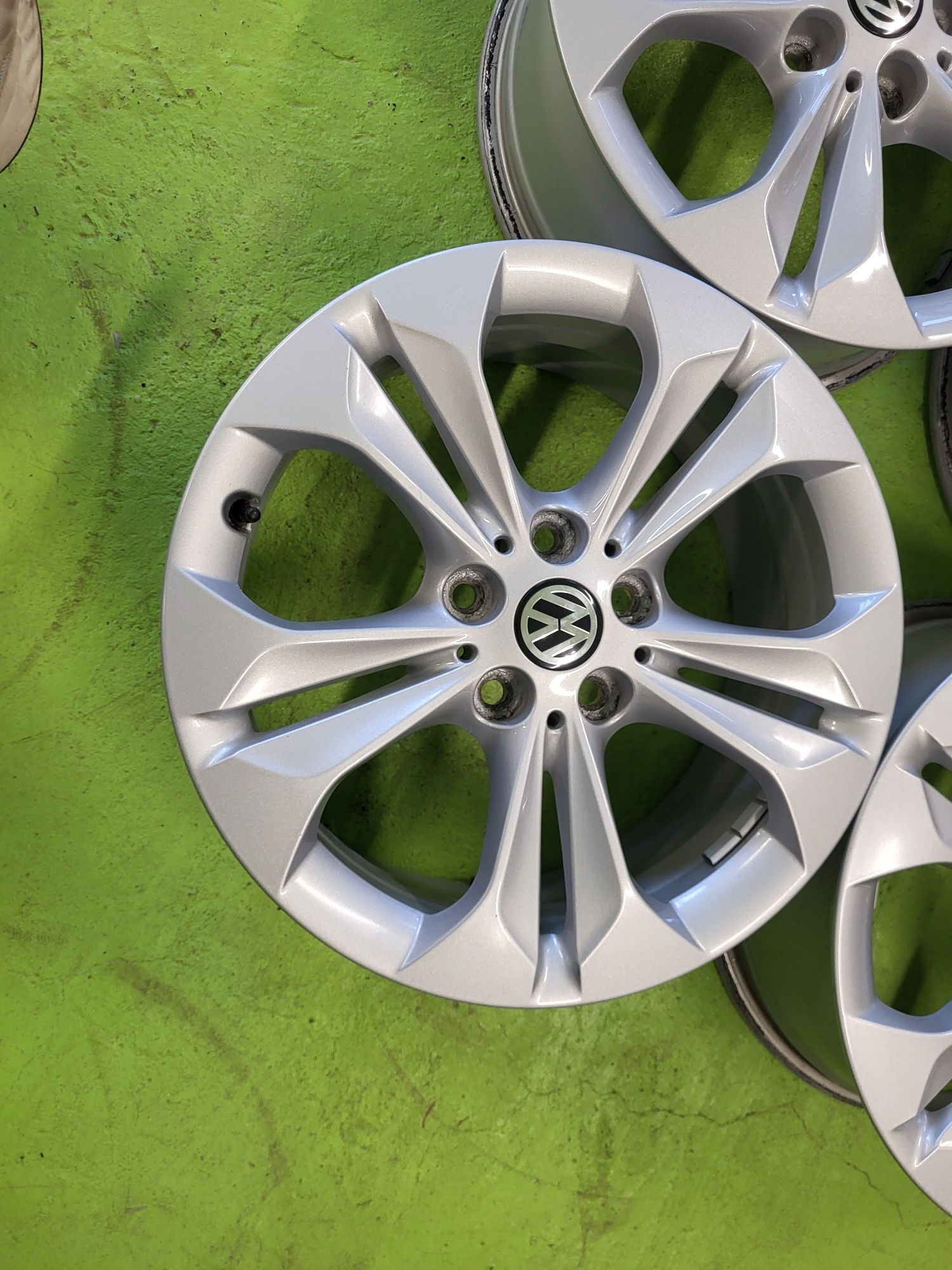 17 5x112 Vw Golf 5 6 7 Touran Caddy 5х112