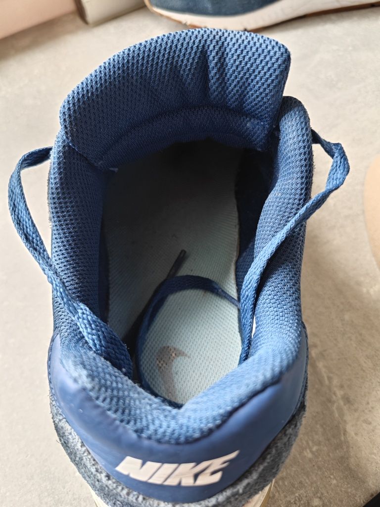 Маратонки Найк Nike Nightgazer-44.5 номер
