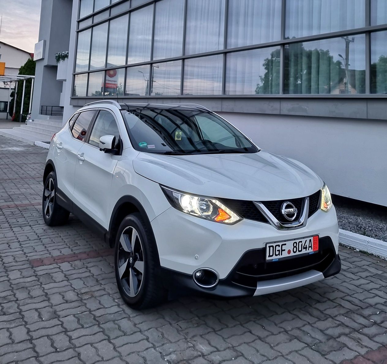 Nissan Qashqai Tekna 2015 1.6Dci Navi/Pano/Camere360/Xenon/Tempomat!