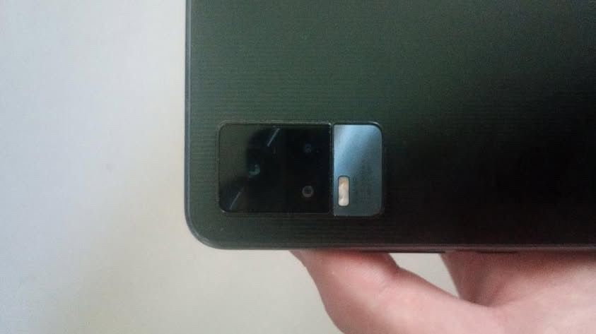 Vivo V21E ideal sastayana