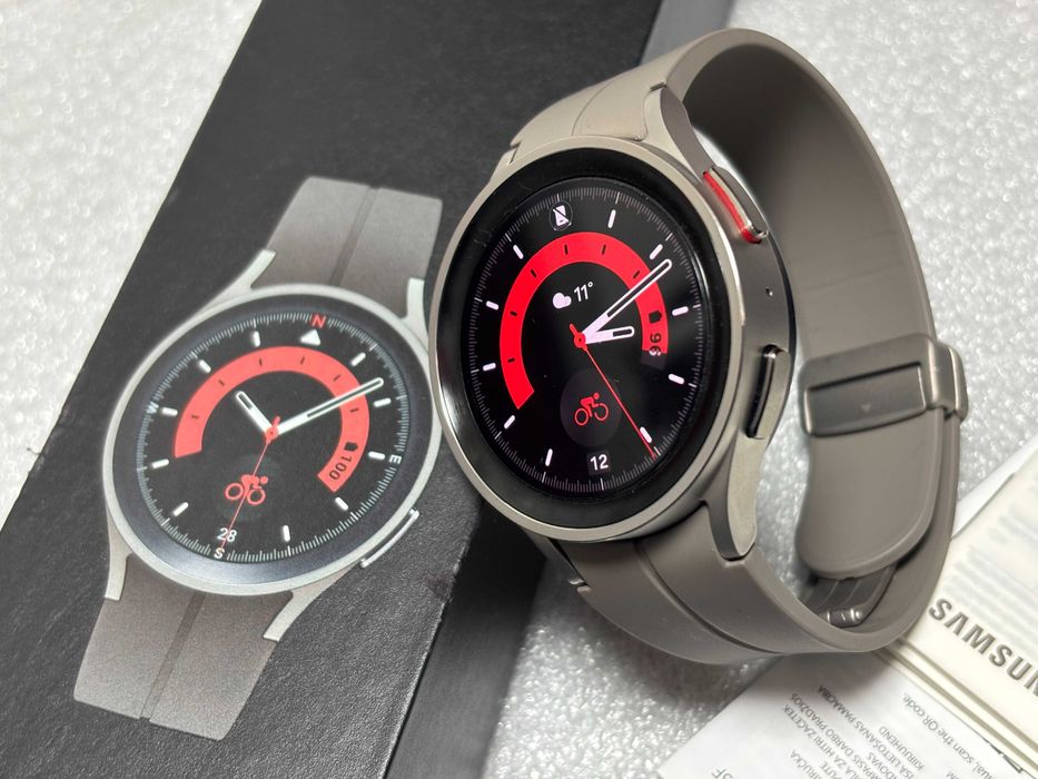 КАТО НОВ! Смарт часовник Samsung Galaxy Watch5 Pro 45mm Gray Titanium