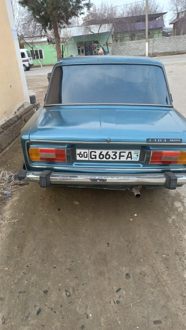 Vaz 2106  sotiladi srochna