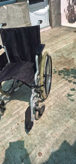 carut persoane cu dizabilitati