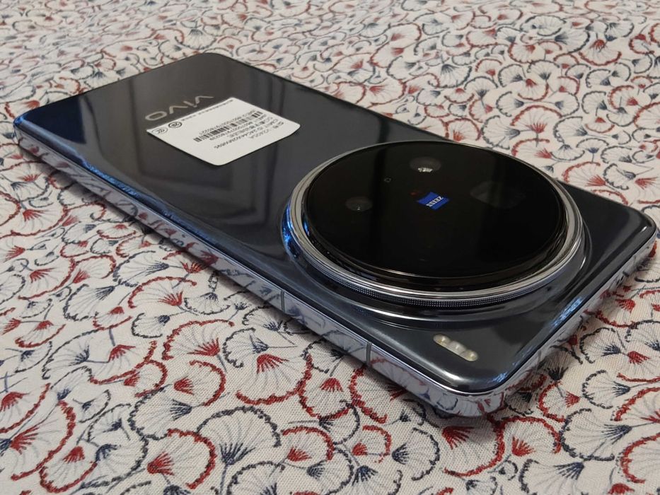 Нов Vivo X200 Pro 16/512 син - 200mpx Zeiss камера; 6000mAh