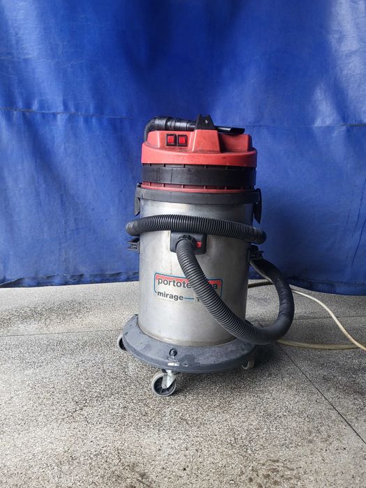 Aspiratoare cu 2 motoare 600 lei/buc.Aparat spălat cu presiune.