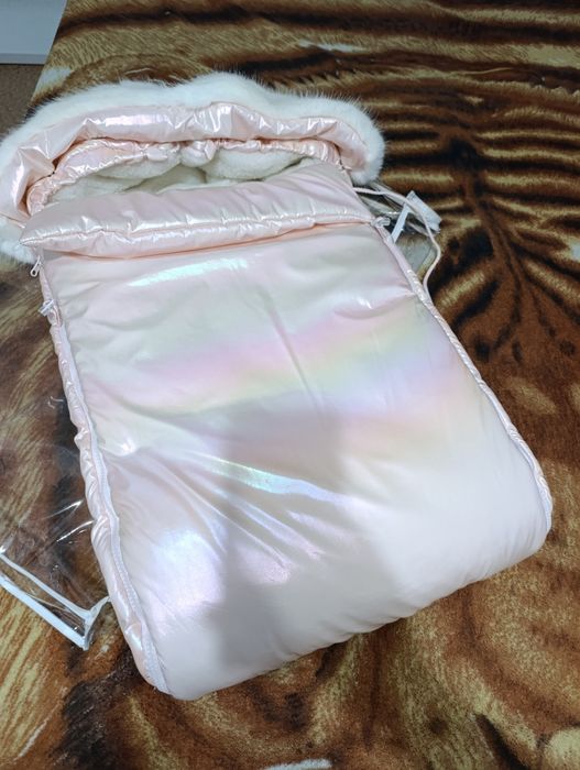 Продам зимний конверт для выписки