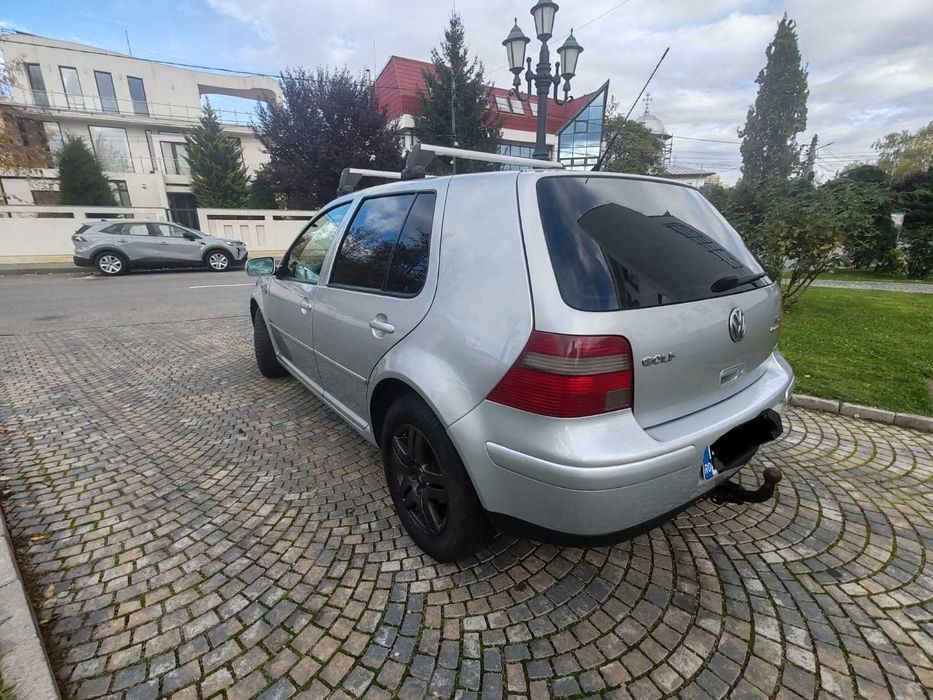 Vand Golf IV în stare excelenta