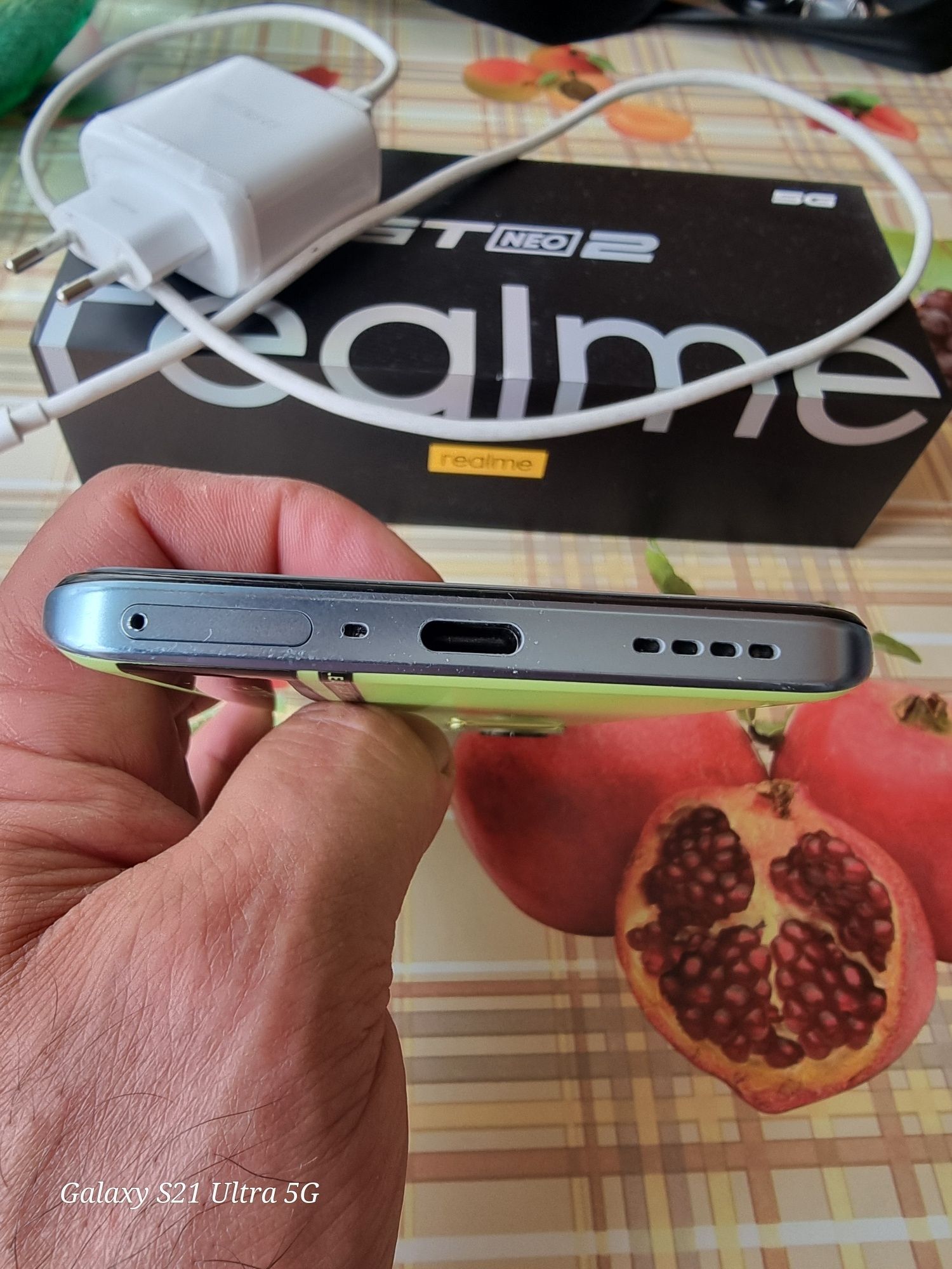 Продавам Realme Neo GT2