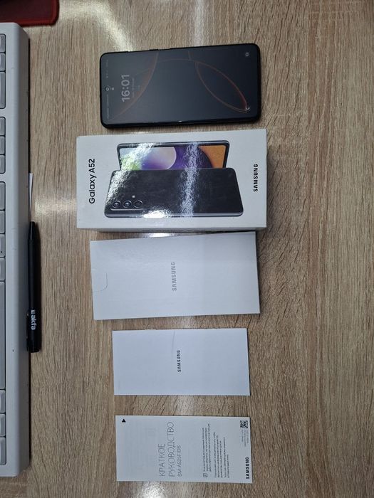 Samsung Galaxy A52 4/128 sotiladi