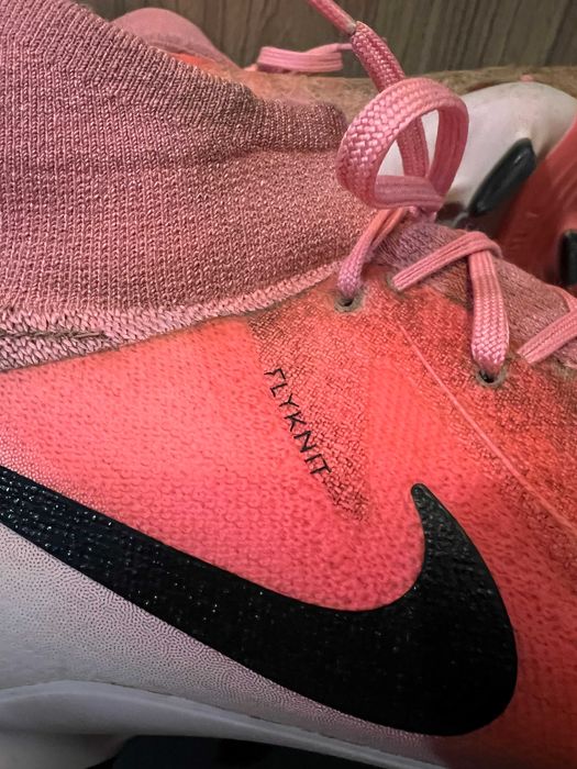 nike PHANTOM luna 2 pro ACC бутонки ,калеври ,футболни обувки 41
