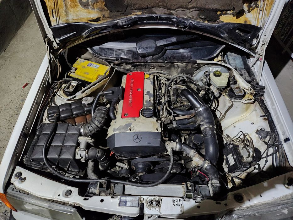 W201 e190 2.3 compressor