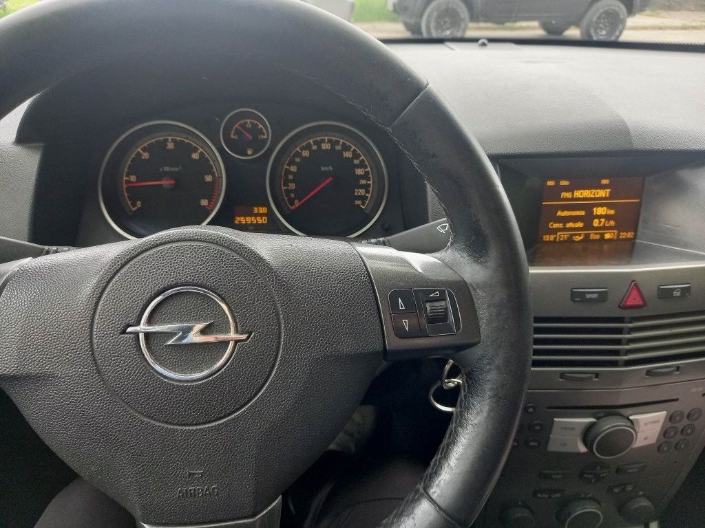 Opel Astra H,1.7 TDCI,101 к.с.