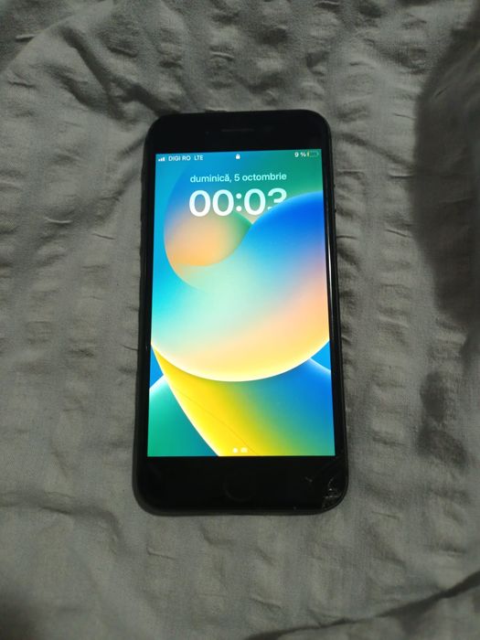 Vând/schimb iphone 8 64 gb