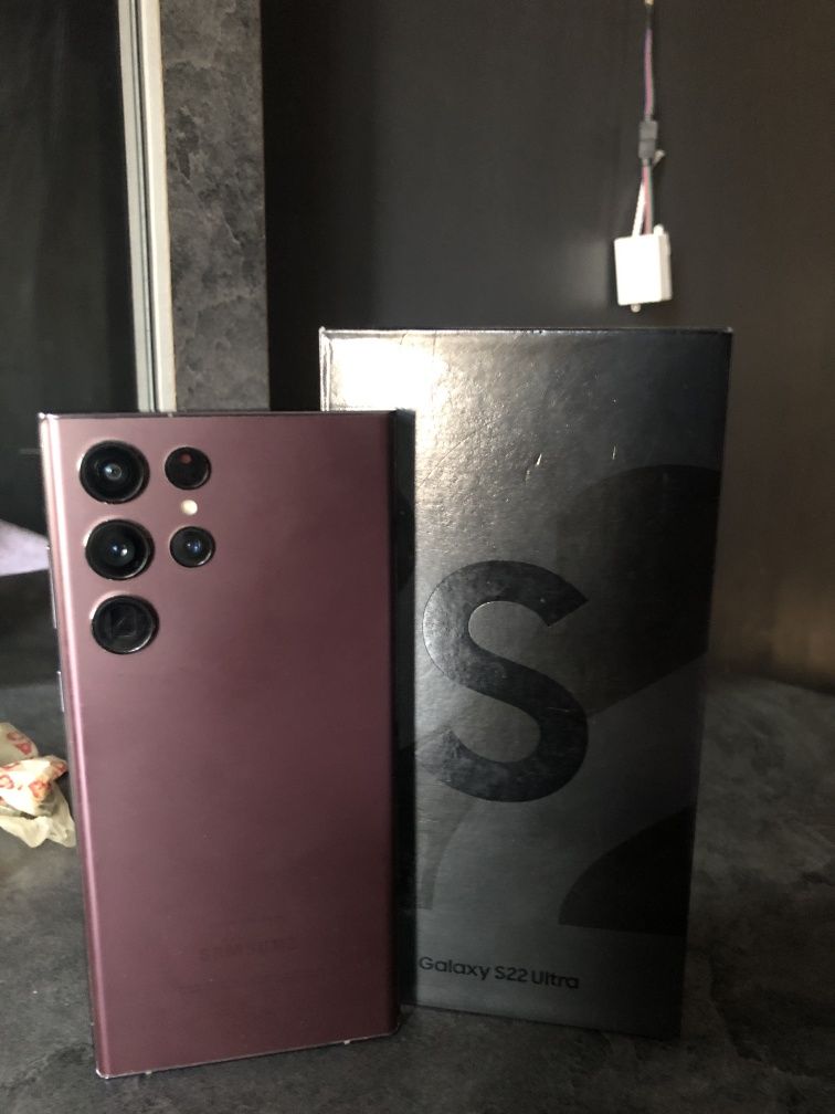 Samsung s22 ultra 12/256