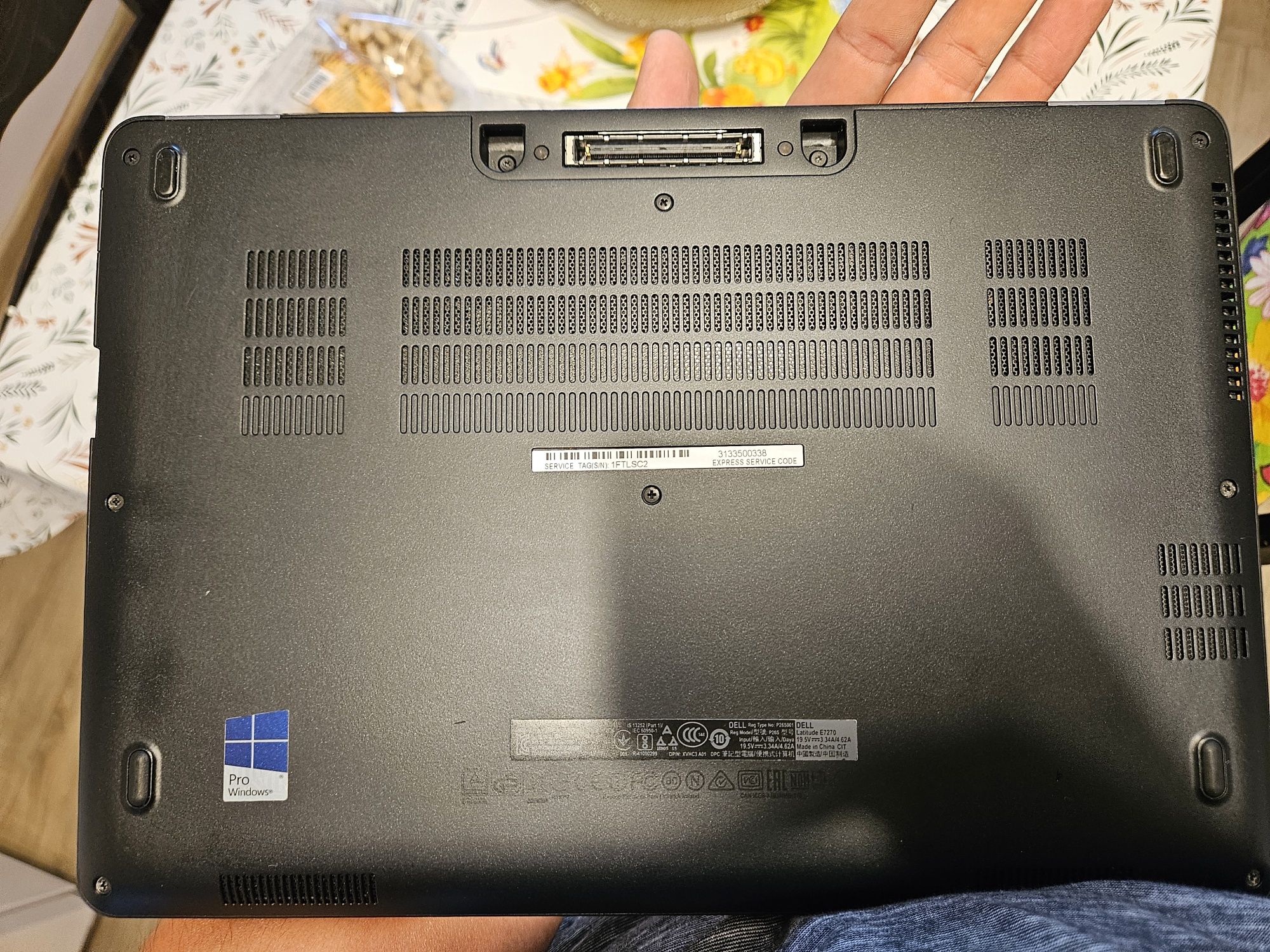 Лаптоп Dell 7270