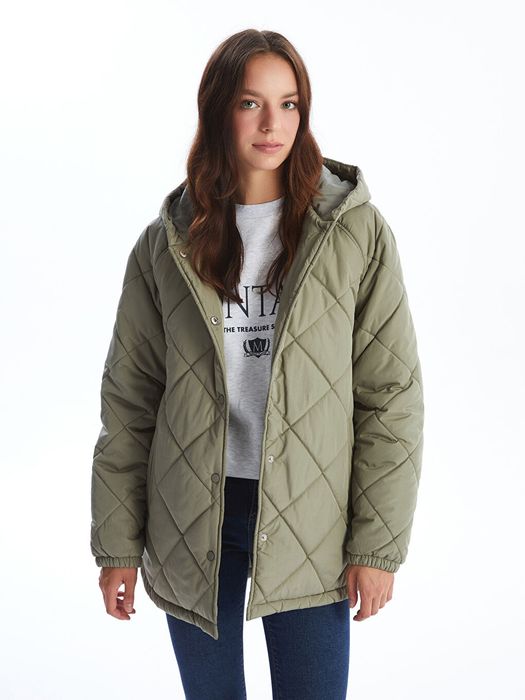 Новая женская стеганная куртка